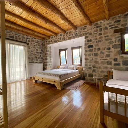 Valter & Drita'S Guesthouse Theth Exterior foto
