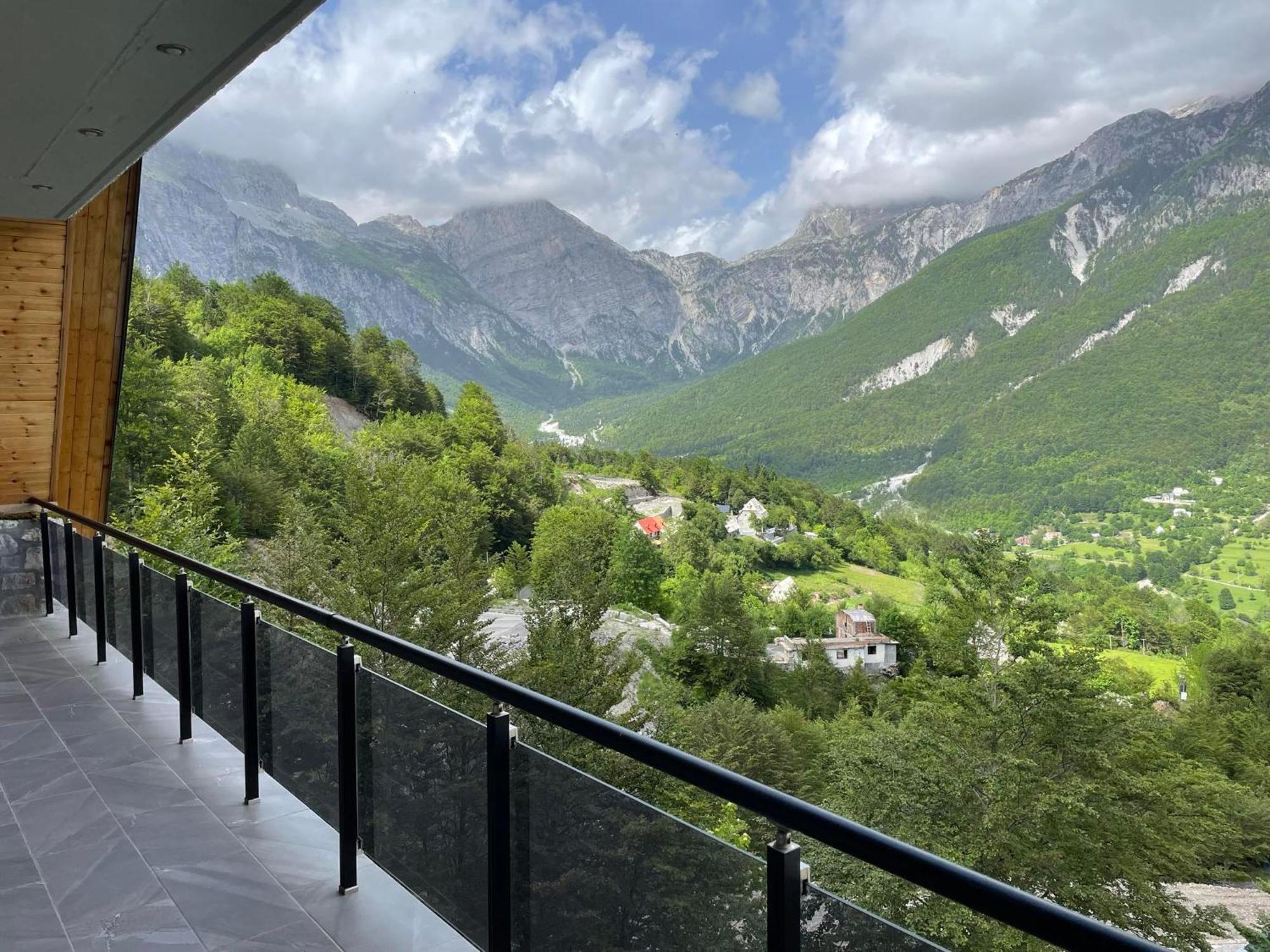 Valter & Drita'S Guesthouse Theth Exterior foto