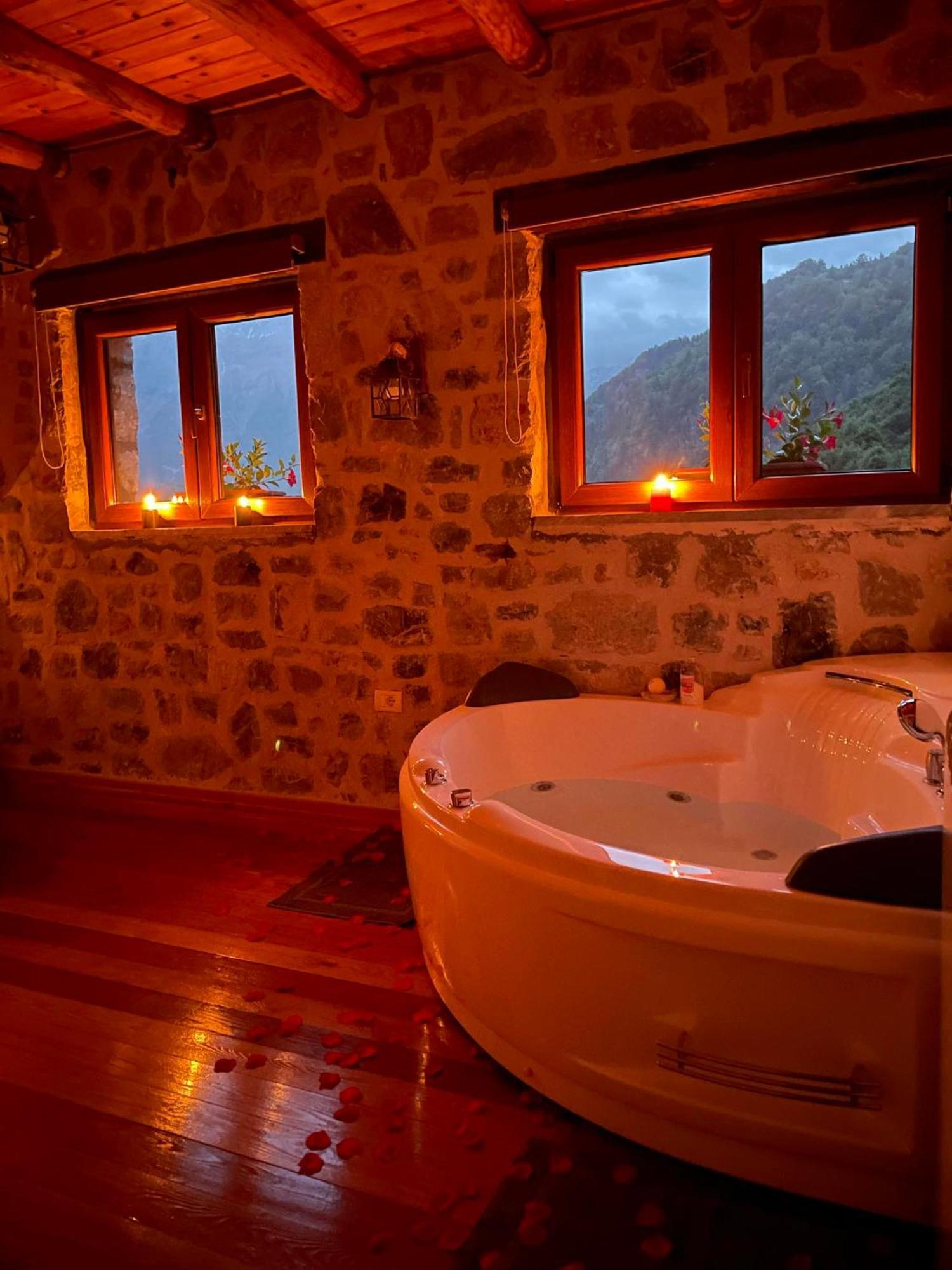 Valter & Drita'S Guesthouse Theth Exterior foto